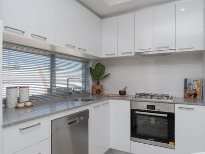 Apartment 1/57 Coode Street, Bayswater