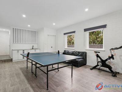 49 Arlunya Avenue, Belmont