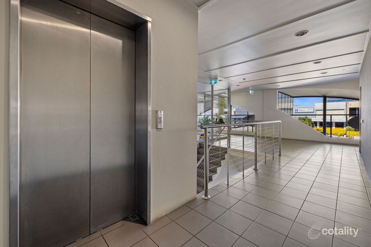 Suite 6 / 32 Middle Street, Cleveland