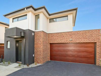 3/4 Dickens Street, Heidelberg Heights