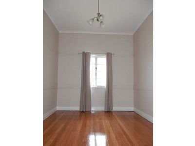 54 Clifton Street, Booval
