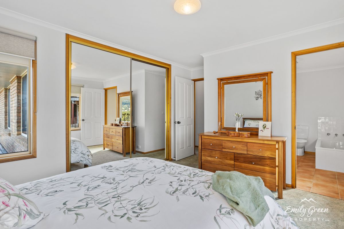 17 Llenroc Street, Geilston Bay