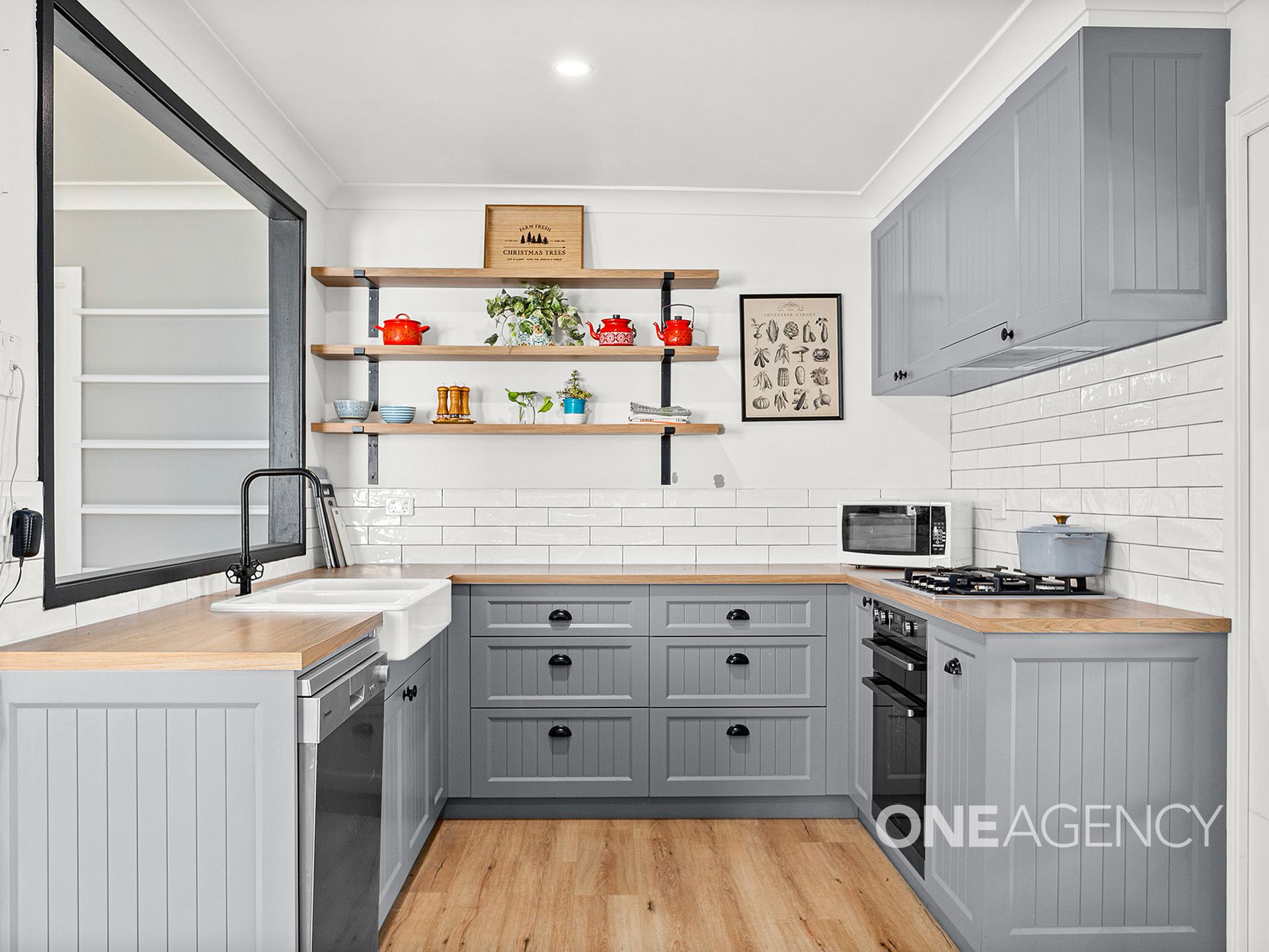 7 Noble Road, Albion Park