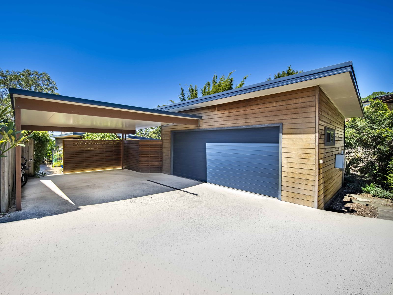 3 / 29 Goondooloo Drive, Ocean Shores