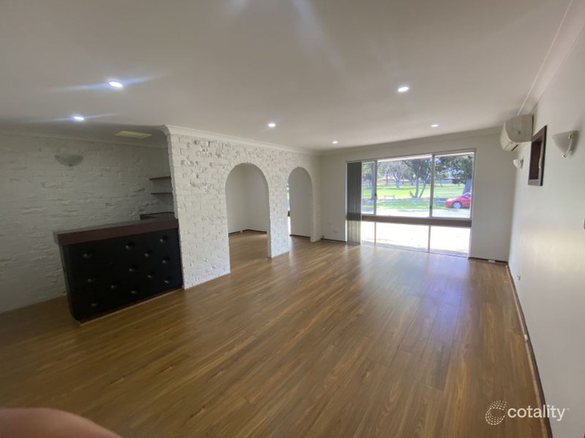 20 Newcombe Way, Padbury