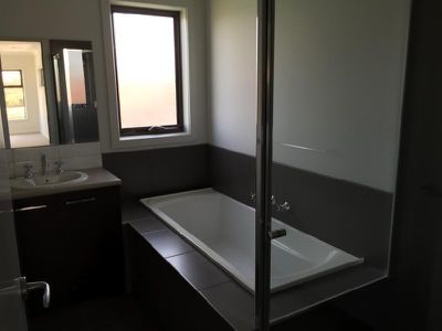 2/10 August Street, Werribee