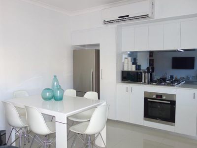 1/3 Leeder Street, Glendalough