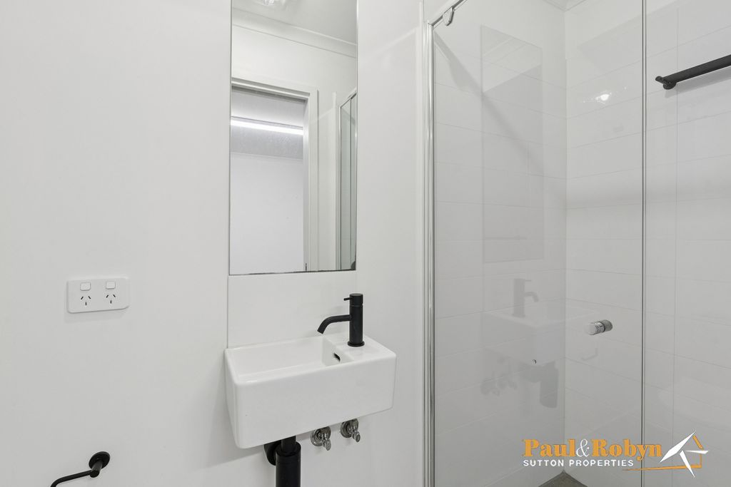 11 / 128 Easty Street, Phillip