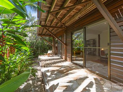 13 Goondooloo Drive, Ocean Shores