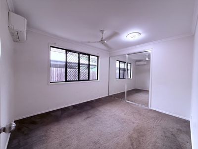 7  Larcom Rise, West Gladstone