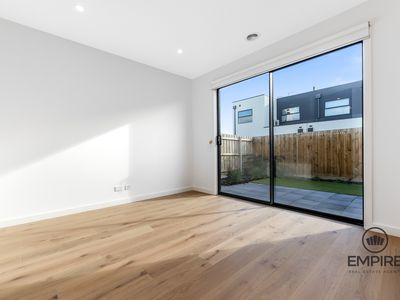 5 Birdie View, Cranbourne North