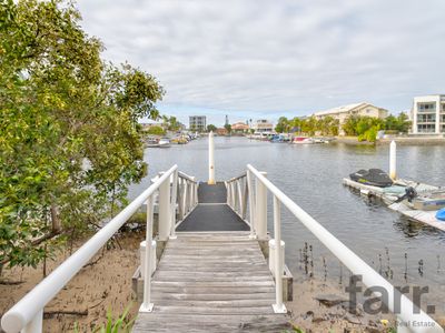 15 / 89 Bayview Street, Runaway Bay