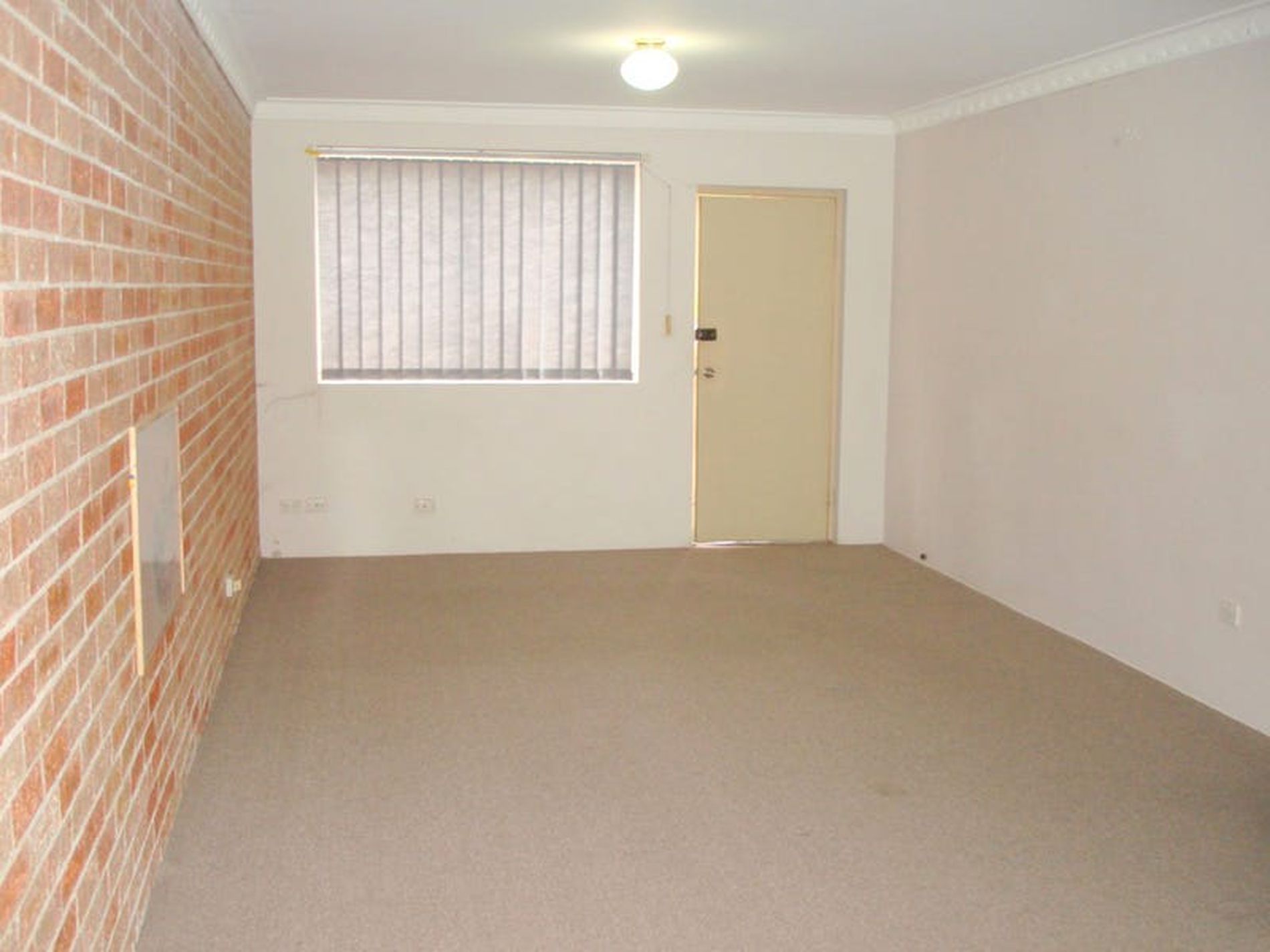 8 / 203-209 William Street, Yagoona