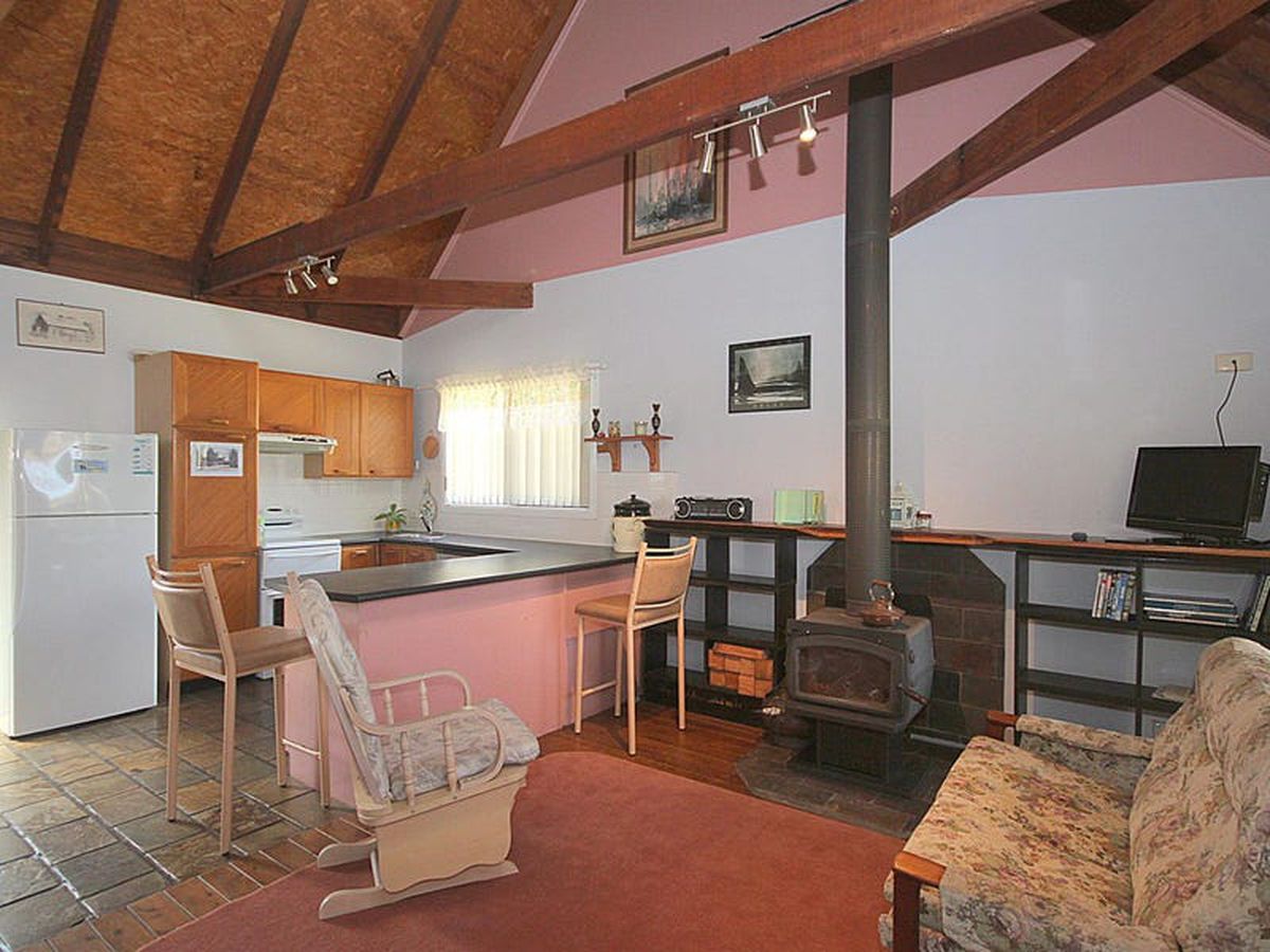 52 Tilligerry Track, Tanilba Bay, Tanilba Bay - Thumbnail 2