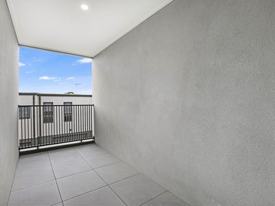 9 Glisten Way, Craigieburn