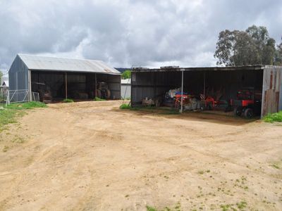 1534 Beechworth-Wodonga Road, Wooragee
