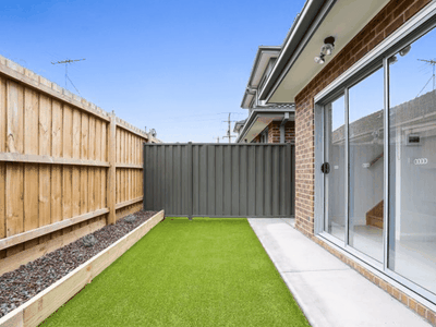 25 Win-Malee Street, Hadfield
