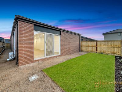 36 Homecrest Crescent, Wyndham Vale