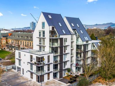 17 / 15 Peterborough Street, Christchurch Central