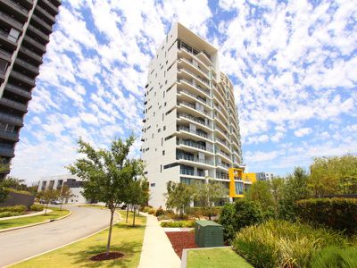 806 / 21 Bow River, Burswood