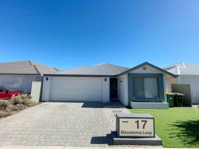 17 Macadamia Loop, Piara Waters