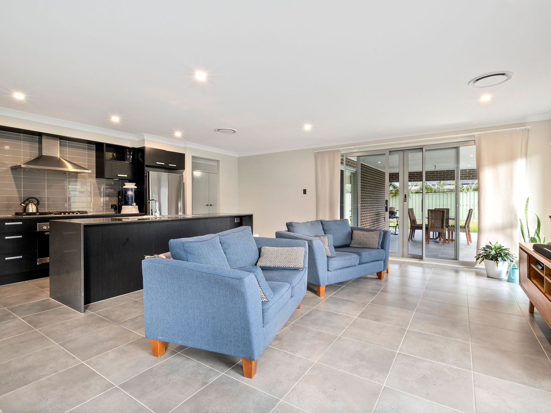 9 Iluka Crescent, Narrawallee