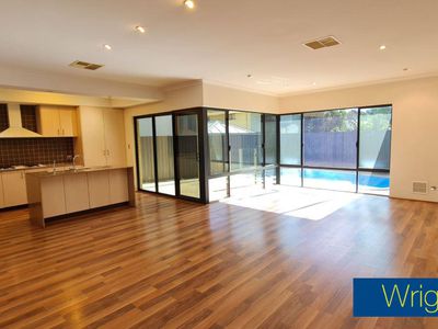 1C Crabbe Place, Karrinyup