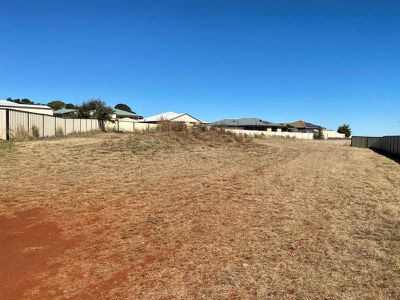 16 Lara Court, Kingaroy