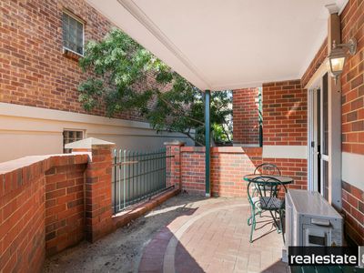 37 / 30 Bishops Row, East Perth