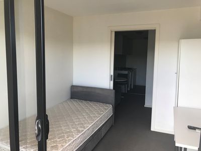 445 / 484 Elgar Road, Box Hill