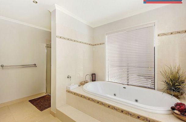 12 St Cloud Green, Craigieburn