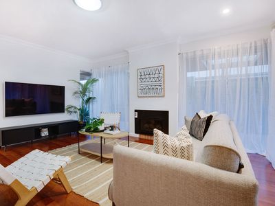 22 Godetia Gardens, Mount Claremont