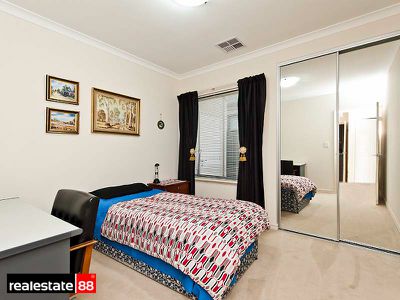 38B Leeds Street, Dianella