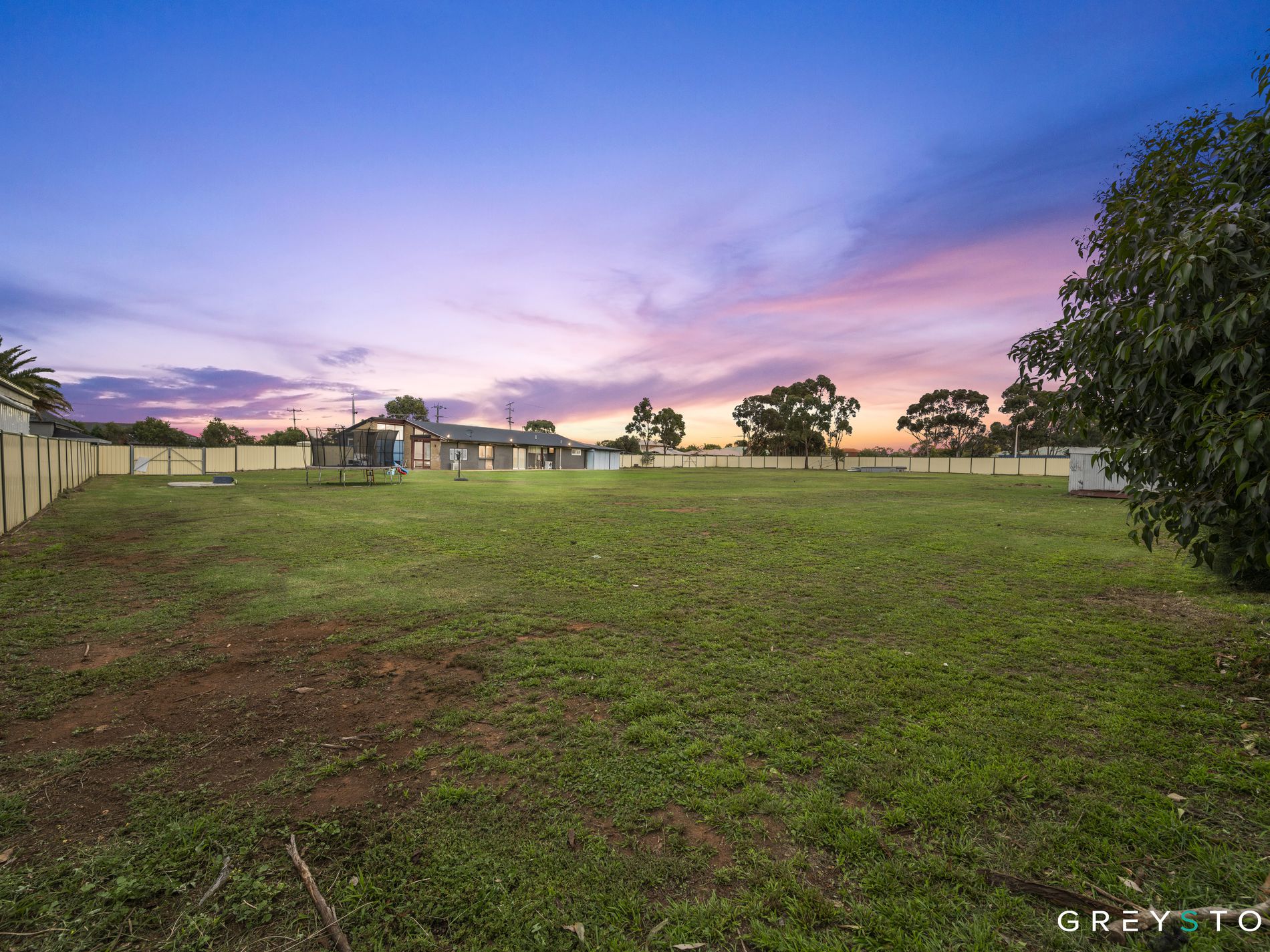 2-4 Outlook Ride, Kurunjang