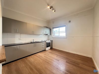 5 McBurney Avenue, Mascot