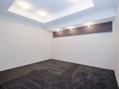 17 Persian Street, Eglinton