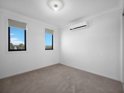 38 Treeve Parkway, Werribee