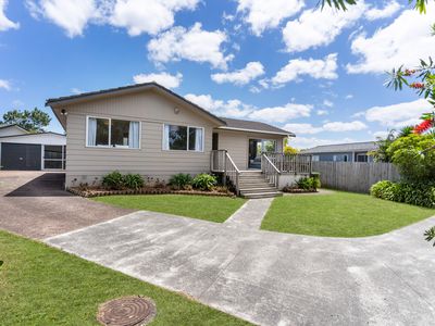 15 & 15A Bahari Drive, Ranui