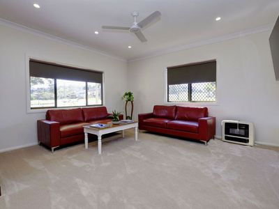 72 Lake Street, Forster
