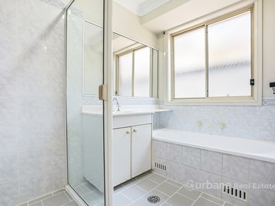 87 Glenwood Park Drive, Glenwood