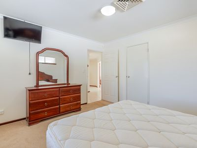 14 KEEL COVE, Waikiki
