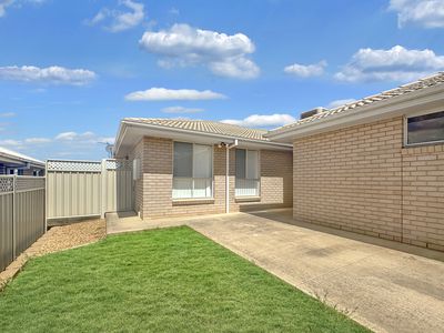 18B Ellenborough Avenue, Dubbo