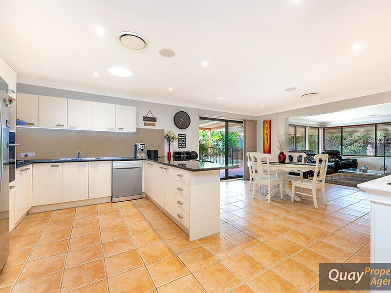 101 Brampton Drive, Beaumont Hills