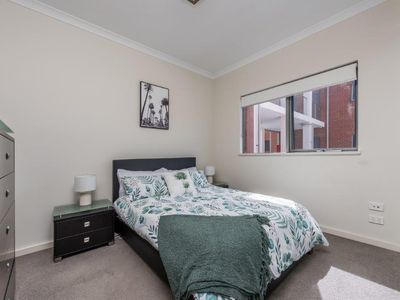 3 / 42 McLarty Ave, Joondalup