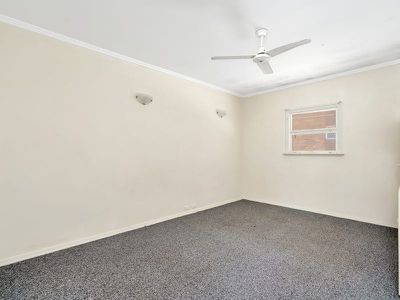 35 Back Street, Biggera Waters