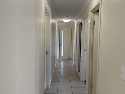 1 / 13 Glenwoods Dr, Glenvale