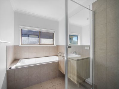 2 Viking Street, Tarneit