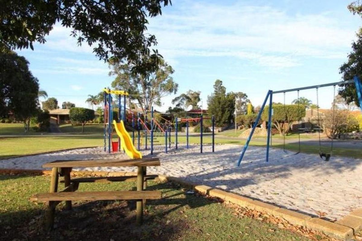 12 Headley Place, Bayswater