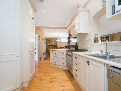 103 Beare Avenue, Netley