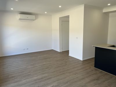 5 Rayer Walk, Tarneit